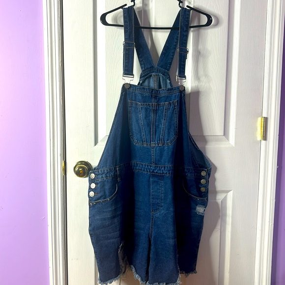 Distressed Denim Overall Shorts - Picture 2 of 12
